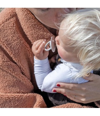 BIBS De Lux cumlíky z prírodného kaučuku 2ks - veľkosť 2 - Ivory / Baby Pink